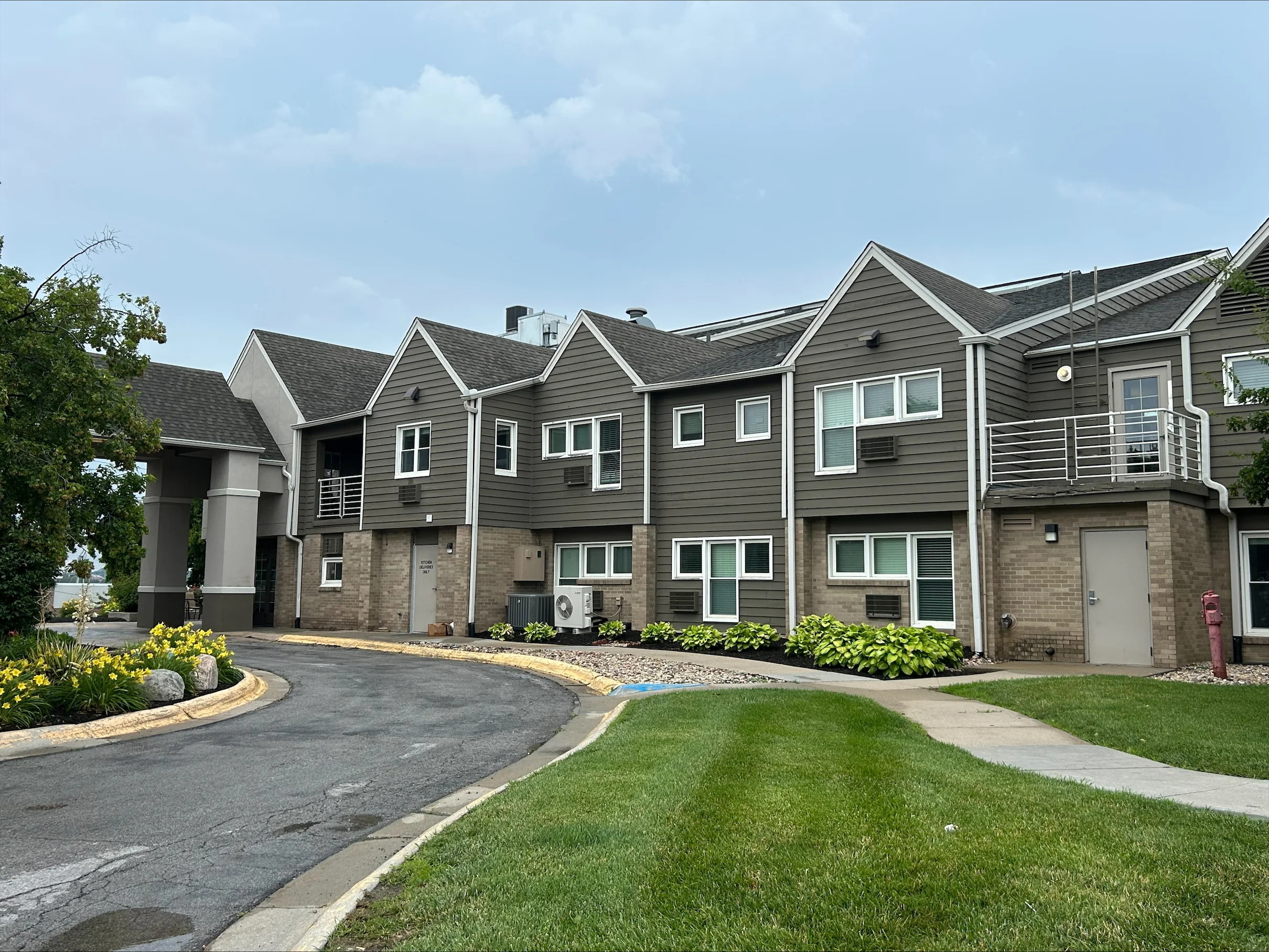 Commercial construction and renovation services